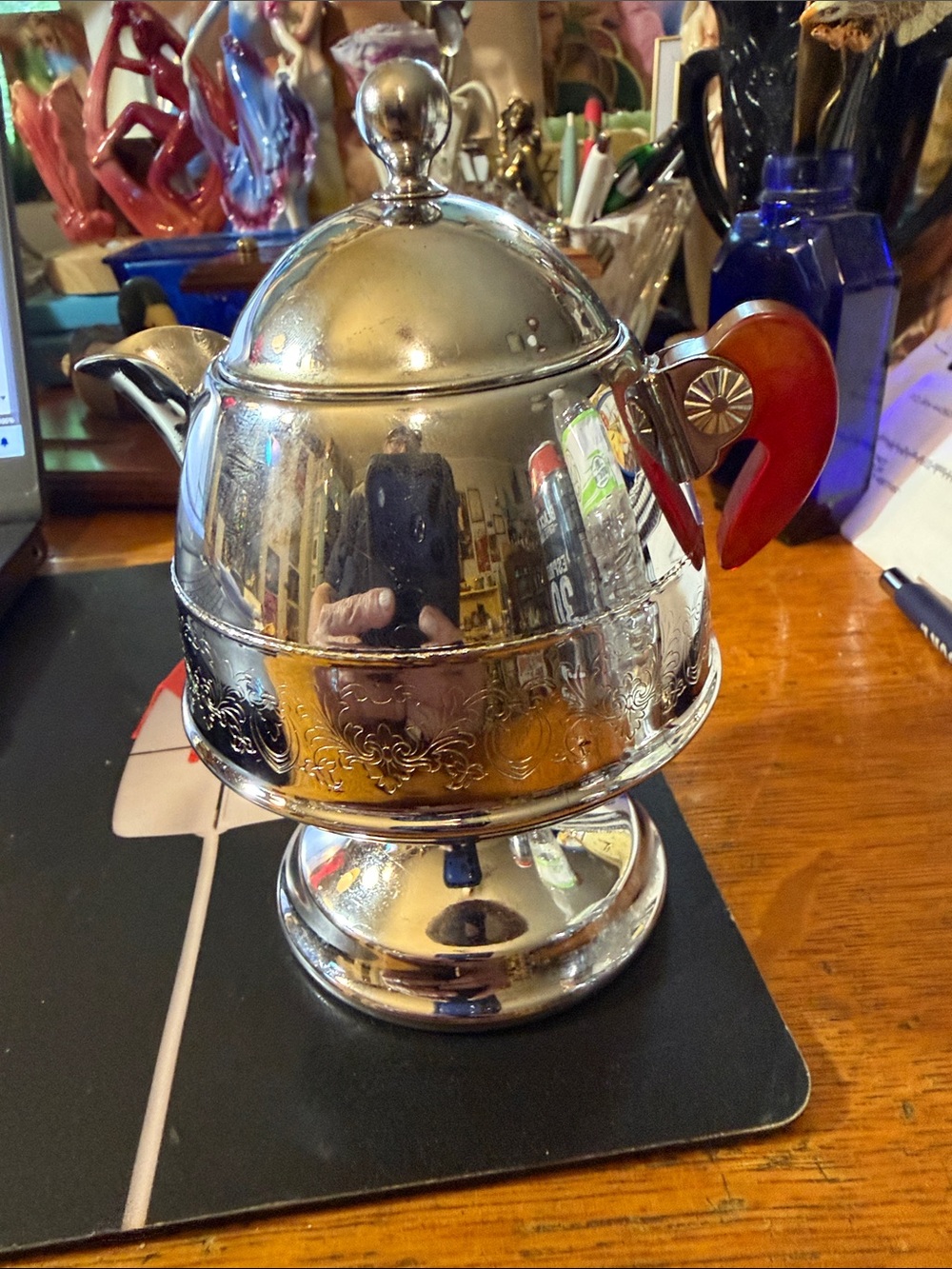 Polished chrome Creamer with Red Bakelight Handle